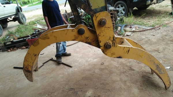 KOMATSU PC60-1 มีบุ้งกี๋กับหัวคีป สภาพพร้อมใช้