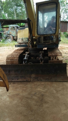 KOMATSU PC60-1 มีบุ้งกี๋กับหัวคีป สภาพพร้อมใช้