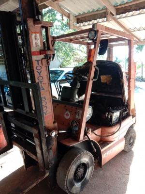 ขายฟอล์คลิฟโตโยต้า1.5ตัน