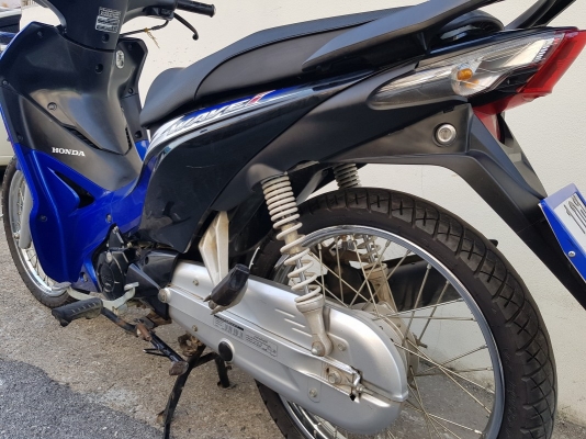 ขายรถปี61 Honda Wave110i สตาร์ทมือ รถพร้อมใช้ เอกสารเล่มทะเบียนครบ อยู่ห้วยขวาง กทม.ขายถูก25,500บาท