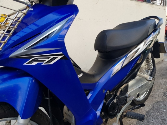 ขายรถปี61 Honda Wave110i สตาร์ทมือ รถพร้อมใช้ เอกสารเล่มทะเบียนครบ อยู่ห้วยขวาง กทม.ขายถูก25,500บาท