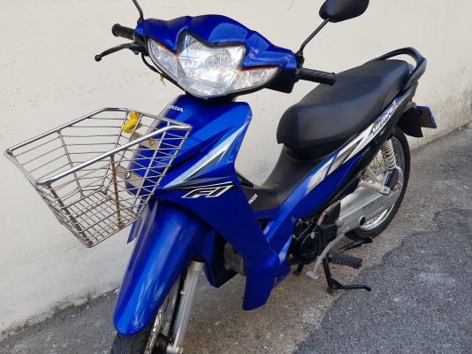 ขายรถปี61 Honda Wave110i สตาร์ทมือ รถพร้อมใช้ เอกสารเล่มทะเบียนครบ อยู่ห้วยขวาง กทม.ขายถูก25,500บาท