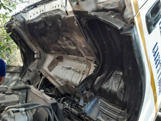 รถบรรทุก ISUZU NPR 130 แรง ติดก๊าซ ปี 57 (รถห้าง)