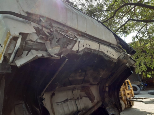 รถบรรทุก ISUZU NPR 130 แรง ติดก๊าซ ปี 57 (รถห้าง)