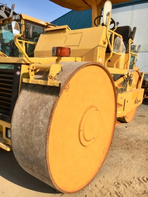 รถบดล้อเหล็ก SAKAI R2 #21389 นำเข้าจากญี่ปุ่น โทร. 080-6565422 (หนิง)