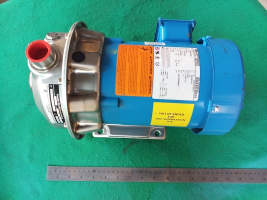 ปั๊มน้ำหอยโข่ง ยี่ห้อ Bluffton Goulds ขนาด 1/2 แรง ไฟสามเฟส 380V ท่อเข้า 1 นิ้ว ท่อออก 1 1/4 นิ้ว ตัวปั๊มเป็นสแตนเลส เหมาะกับงานในระบบอุตสาหกรรมการสาธารณูปโภค การเพิ่มแรงดันของเหลวในระบบ สามารถใช้งานในระบบดับเพลิง ระบบทำความร้อน ระบบปรับอากาศ และระบบงานล้