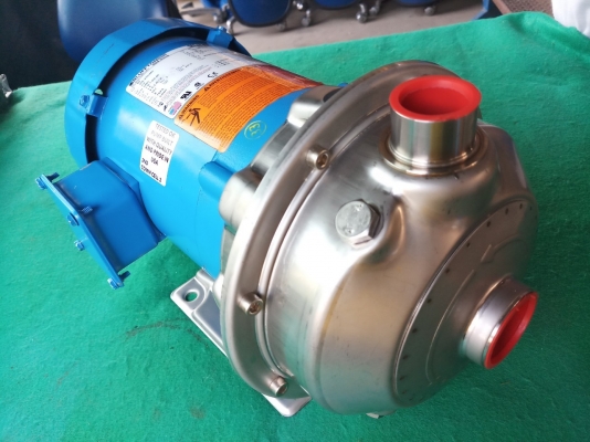 ปั๊มน้ำหอยโข่ง ยี่ห้อ Bluffton Goulds ขนาด 1/2 แรง ไฟสามเฟส 380V ท่อเข้า 1 นิ้ว ท่อออก 1 1/4 นิ้ว ตัวปั๊มเป็นสแตนเลส เหมาะกับงานในระบบอุตสาหกรรมการสาธารณูปโภค การเพิ่มแรงดันของเหลวในระบบ สามารถใช้งานในระบบดับเพลิง ระบบทำความร้อน ระบบปรับอากาศ และระบบงานล้