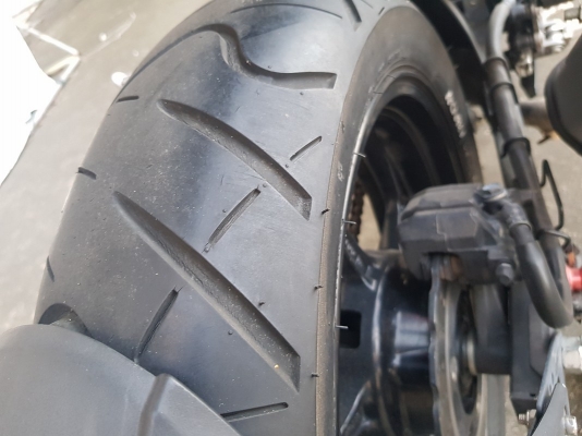 ขายKawasaki Z250ปี 2015รถมือเดียววิ่งน้อยไมล์เก้าพัโล ไม่มีกรอไมล์ พร้อมใช้งาน อยู่ห้วยขวาง ขาย82,000