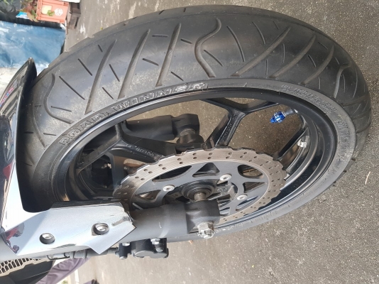 ขายKawasaki Z250ปี 2015รถมือเดียววิ่งน้อยไมล์เก้าพัโล ไม่มีกรอไมล์ พร้อมใช้งาน อยู่ห้วยขวาง ขาย82,000