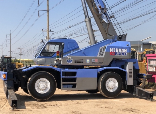 ขายรถเครน TADANO TR250M-6 (ขนาด 25 ตัน) ปี 1997 นำเข้าเองจากญี่ปุ่น สภาพสวยพร้อมใช้ มีVDOการทำงานครั