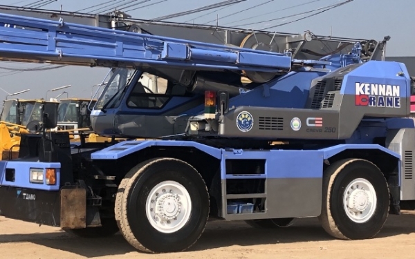 ขายรถเครน TADANO TR250M-6 (ขนาด 25 ตัน) ปี 1997 นำเข้าเองจากญี่ปุ่น สภาพสวยพร้อมใช้ มีVDOการทำงานครั