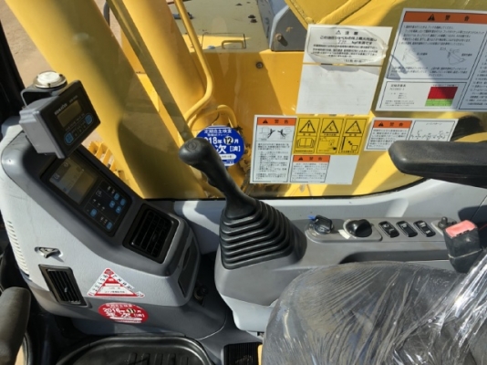 ขายรถขุด KOMATSU PC228US-3 (เทียบเท่า PC200-7) นำเข้าเองจากญี่ปุ่น สภาพสวยพร้อมใช้งาน มีVDOการทำงานครับ