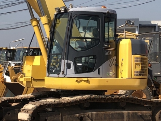 ขายรถขุด KOMATSU PC228US-3 (เทียบเท่า PC200-7) นำเข้าเองจากญี่ปุ่น สภาพสวยพร้อมใช้งาน มีVDOการทำงานครับ