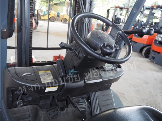 ขายรถยก TOYOTA รุ่น 8FG25