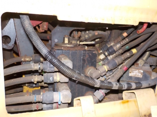 รถขุด KOMATSU : PC40MR-2