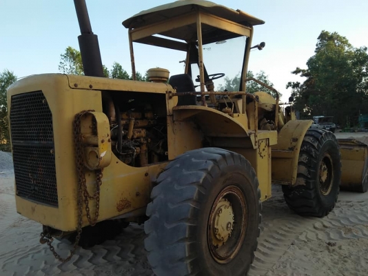 CATTERPILLA 950 A รถตักล้อยางสภาพพร้อมใช้งาน เครื่องดี ยางดี ซื้อไปใช้งานได้เลยไม่ผิดหวัง