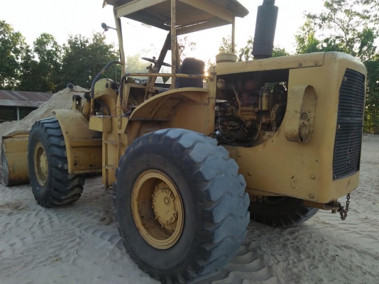 CATTERPILLA 950 A รถตักล้อยางสภาพพร้อมใช้งาน เครื่องดี ยางดี ซื้อไปใช้งานได้เลยไม่ผิดหวัง