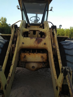 CATTERPILLA 950 A รถตักล้อยางสภาพพร้อมใช้งาน เครื่องดี ยางดี ซื้อไปใช้งานได้เลยไม่ผิดหวัง