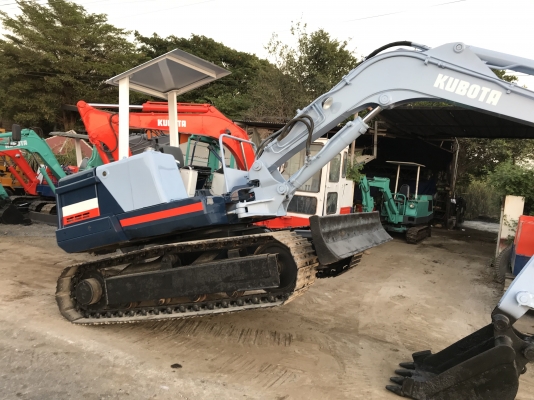 kubota kx040สภาพดีเก่าญี่ปุ่น มีใบอินวอยไม่เคยใช้ในไทย