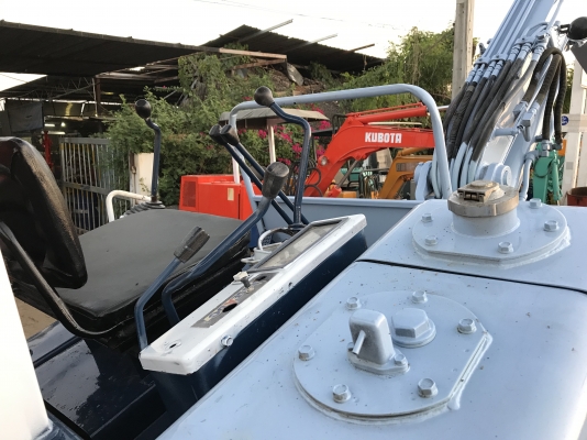 kubota kx040สภาพดีเก่าญี่ปุ่น มีใบอินวอยไม่เคยใช้ในไทย