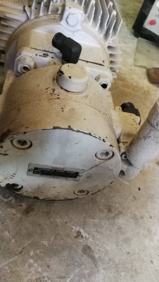 3900 บ.ส่งถึงบ้านฟรี โทร 083-2000058 LINE ID: line832923 ปั้มไฮโดรลิคขนาดกำลังขับของมอเตอร์2แรงม้า ยี่ห้อTOSHIBA ตัวปั้มไฮโดรลิคที่ต่อกับมอเตอร์ยี่ห้อNACHI 3900 บ.ส่งถึงบ้านฟรี โทร 083-2000058 LINE ID: line832923 ปั้มไฮโดรลิคขนาดกำลังขับของมอเตอร์2แรงม้า ยี่ห้อTOSHIBA ตัวปั้มไฮโดรลิคที่ต่อกับมอเตอร์ยี่ห้อNACHI