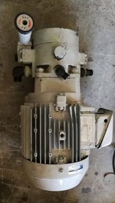 3900 บ.ส่งถึงบ้านฟรี โทร 083-2000058 LINE ID: line832923 ปั้มไฮโดรลิคขนาดกำลังขับของมอเตอร์2แรงม้า ยี่ห้อTOSHIBA ตัวปั้มไฮโดรลิคที่ต่อกับมอเตอร์ยี่ห้อNACHI 3900 บ.ส่งถึงบ้านฟรี โทร 083-2000058 LINE ID: line832923 ปั้มไฮโดรลิคขนาดกำลังขับของมอเตอร์2แรงม้า ยี่ห้อTOSHIBA ตัวปั้มไฮโดรลิคที่ต่อกับมอเตอร์ยี่ห้อNACHI