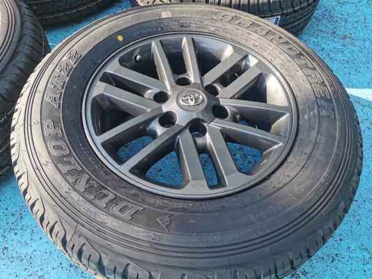 ล้อแม็กแชมป์ 17 ทำสีใหม่ ไม่มีซ่อม พร้อมยางใหม่ DUNLOP 265/65R17 ปี19 ราคาโคตรคลู ยกชุด 17,900 บาท  สนใจ 087-758-6654