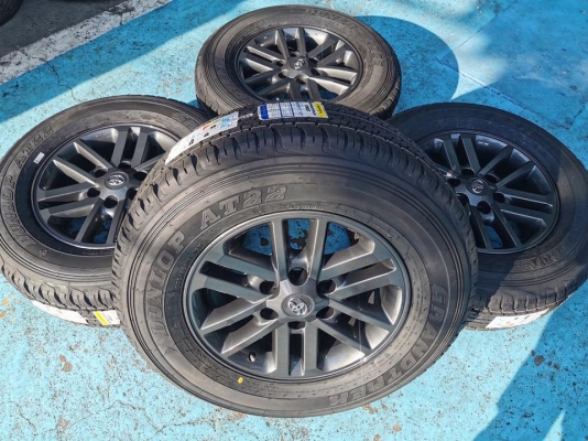 ล้อแม็กแชมป์ 17 ทำสีใหม่ ไม่มีซ่อม พร้อมยางใหม่ DUNLOP 265/65R17 ปี19 ราคาโคตรคลู ยกชุด 17,900 บาท สนใจ 087-758-6654 ล้อแม็กแชมป์ 17 ทำสีใหม่ ไม่มีซ่อม พร้อมยางใหม่ DUNLOP 265/65R17 ปี19 ราคาโคตรคลู ยกชุด 17,900 บาท สนใจ 087-758-6654