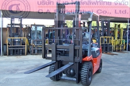 ขาย รถโฟล์คลิฟท์ TOYOTA รุ่น 7-FDF25