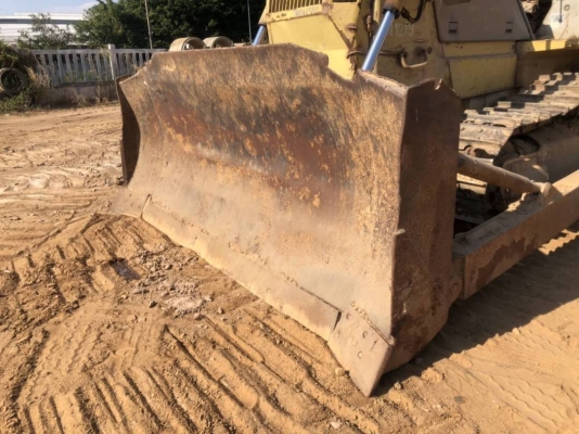 KOMATSU D 65 E -12 เล่มทะเบียน เครื่องดี เกียร์แรง ปั้มยกดี ช่วงล่างแน่น  รถพร้อมใช้งาน เอกสารพร้อมโอน ราคา 590,000 รถอยู่ ยโสธร
