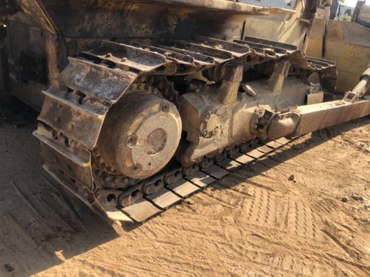 KOMATSU D 65 E -12 เล่มทะเบียน เครื่องดี เกียร์แรง ปั้มยกดี ช่วงล่างแน่น  รถพร้อมใช้งาน เอกสารพร้อมโอน ราคา 590,000 รถอยู่ ยโสธร