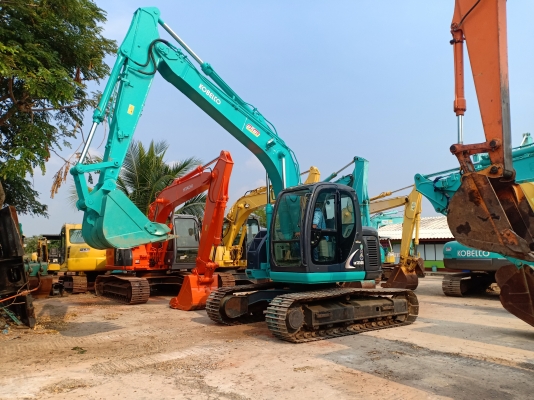 ขายKOBELCO SK135SR-1ES. YY04. มีลายแย๊ก...เครื่องปั๊มแห้ง..สภาพสวย  พร้อมใช้  โทร 089-3818694 จ๊อย