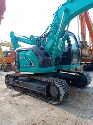 ขายKOBELCO SK135SR-1ES. YY04. มีลายแย๊ก...เครื่องปั๊มแห้ง..สภาพสวย  พร้อมใช้  โทร 089-3818694 จ๊อย