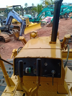 ขานรถดัน..MITSUBISHI. BD2F. เก่านอกแท้  สภาพสวย แทรคใหญ่  พร้อมใช้  โทร 089-3818694 จ๊อย