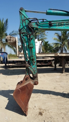 ขายรถขุดKOMATSU PC45-1 เครื่องยนต์KOMATSU-4D84 จำนวน4สูบ, มีลายเจาะ คอนโทรลน้ำมัน, ปั๊มนิ้ว, แทรคเหล็ก, รถเดิมๆใช้งานบริษัท ขายตามสภาพ