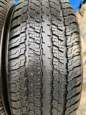 ยางป้ายแดง 265-65-17 Yokohama ปี 19 ตุ่มเป้งๆ มีเส้นสี