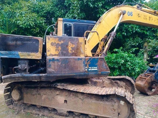 ลดราคาเหลือ 200,000 KOMATSU PC120-3 มีบุ้งกี๋อย่างเดียว รถทำงานปกติ