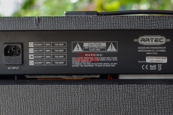 ลดพิเศษ-ตู้แอมป์กีต้าร์ ARTEC รุ่น G-200R ดอก 12 นิ้ว 2 ดอก กำลังขับ 200 วัตต์ มือสอง สภาพใหม่