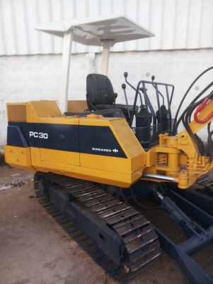 ขายแบคโฮ komatsu pc30-6