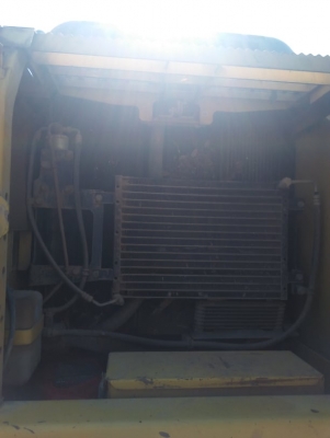 KOMATSU PC 200-8 MO ทำงานได้15500 ชั่วโมง ไมล์แท้ เข้าศูนย์ตลอด พร้อมใช้งาน เอกสารเล่มทะเบียน