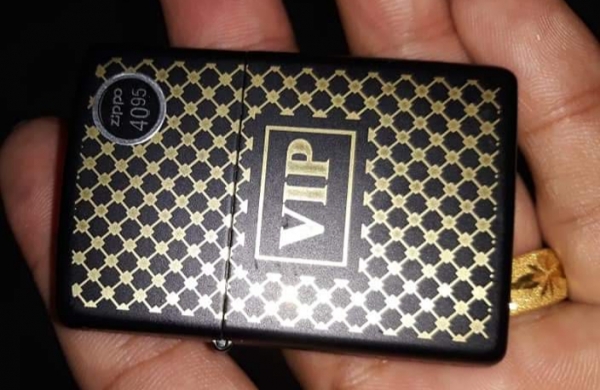 ขายไฟแช็คZIPPO MADE IN USA.ใหม่