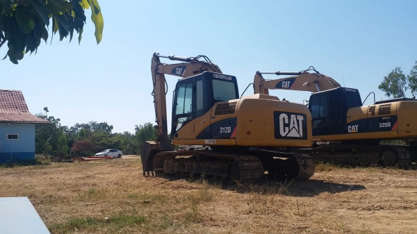 ขายรถขุดแบ็คโคCAT312D ทำงาน10972 ชม.ช่วงล่างเต็มเอวแน่น