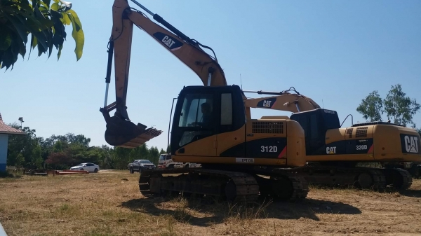 ขายรถขุดแบ็คโคCAT312D ทำงาน10972 ชม.ช่วงล่างเต็มเอวแน่น ขายรถขุดแบ็คโคCAT312D ทำงาน10972 ชม.ช่วงล่างเต็มเอวแน่น