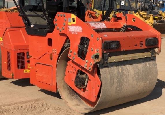 ขายรถบด DYNAPAC CC224HF ปี 2009 (3,XXX ชั่วโมง) รถนอกนำเข้า สภาพสวยพร้อมใช้งาน มีVDOการทำงานครับ ขายรถบด DYNAPAC CC224HF ปี 2009 (3,XXX ชั่วโมง) รถนอกนำเข้า สภาพสวยพร้อมใช้งาน มีVDOการทำงานครับ