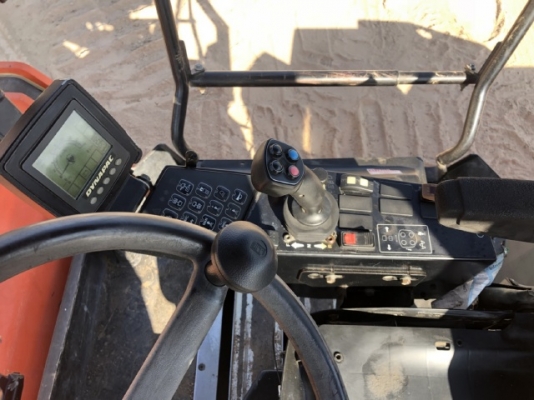 ขายรถบด DYNAPAC CC224HF ปี 2009 (3,XXX ชั่วโมง) รถนอกนำเข้า สภาพสวยพร้อมใช้งาน มีVDOการทำงานครับ ขายรถบด DYNAPAC CC224HF ปี 2009 (3,XXX ชั่วโมง) รถนอกนำเข้า สภาพสวยพร้อมใช้งาน มีVDOการทำงานครับ