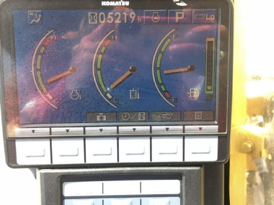 ขายรถขุด KOMATSU PC120-8 นำเข้าเองจากญี่ปุ่น สภาพสวยพร้อมใช้งาน มีVDOการทำงานครับ ขายรถขุด KOMATSU PC120-8 นำเข้าเองจากญี่ปุ่น สภาพสวยพร้อมใช้งาน มีVDOการทำงานครับ