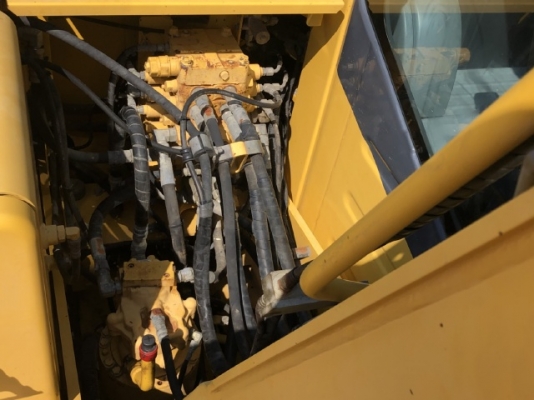 ขายรถขุด KOMATSU PC120-8 นำเข้าเองจากญี่ปุ่น สภาพสวยพร้อมใช้งาน มีVDOการทำงานครับ ขายรถขุด KOMATSU PC120-8 นำเข้าเองจากญี่ปุ่น สภาพสวยพร้อมใช้งาน มีVDOการทำงานครับ