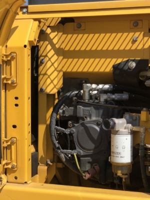 ขายรถขุด KOMATSU PC120-8 นำเข้าเองจากญี่ปุ่น สภาพสวยพร้อมใช้งาน มีVDOการทำงานครับ ขายรถขุด KOMATSU PC120-8 นำเข้าเองจากญี่ปุ่น สภาพสวยพร้อมใช้งาน มีVDOการทำงานครับ
