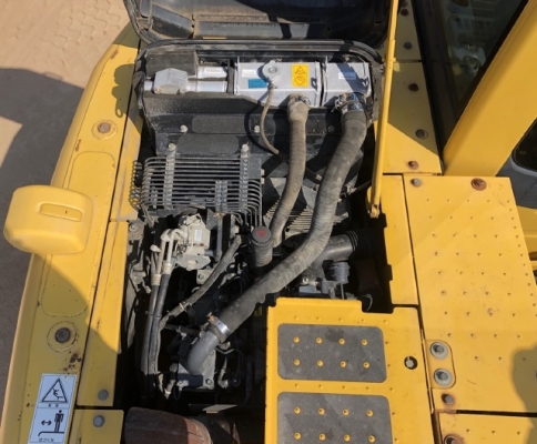 ขายรถขุด KOMATSU PC120-8 นำเข้าเองจากญี่ปุ่น สภาพสวยพร้อมใช้งาน มีVDOการทำงานครับ ขายรถขุด KOMATSU PC120-8 นำเข้าเองจากญี่ปุ่น สภาพสวยพร้อมใช้งาน มีVDOการทำงานครับ