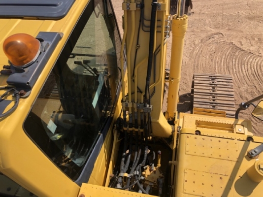 ขายรถขุด KOMATSU PC120-8 นำเข้าเองจากญี่ปุ่น สภาพสวยพร้อมใช้งาน มีVDOการทำงานครับ ขายรถขุด KOMATSU PC120-8 นำเข้าเองจากญี่ปุ่น สภาพสวยพร้อมใช้งาน มีVDOการทำงานครับ